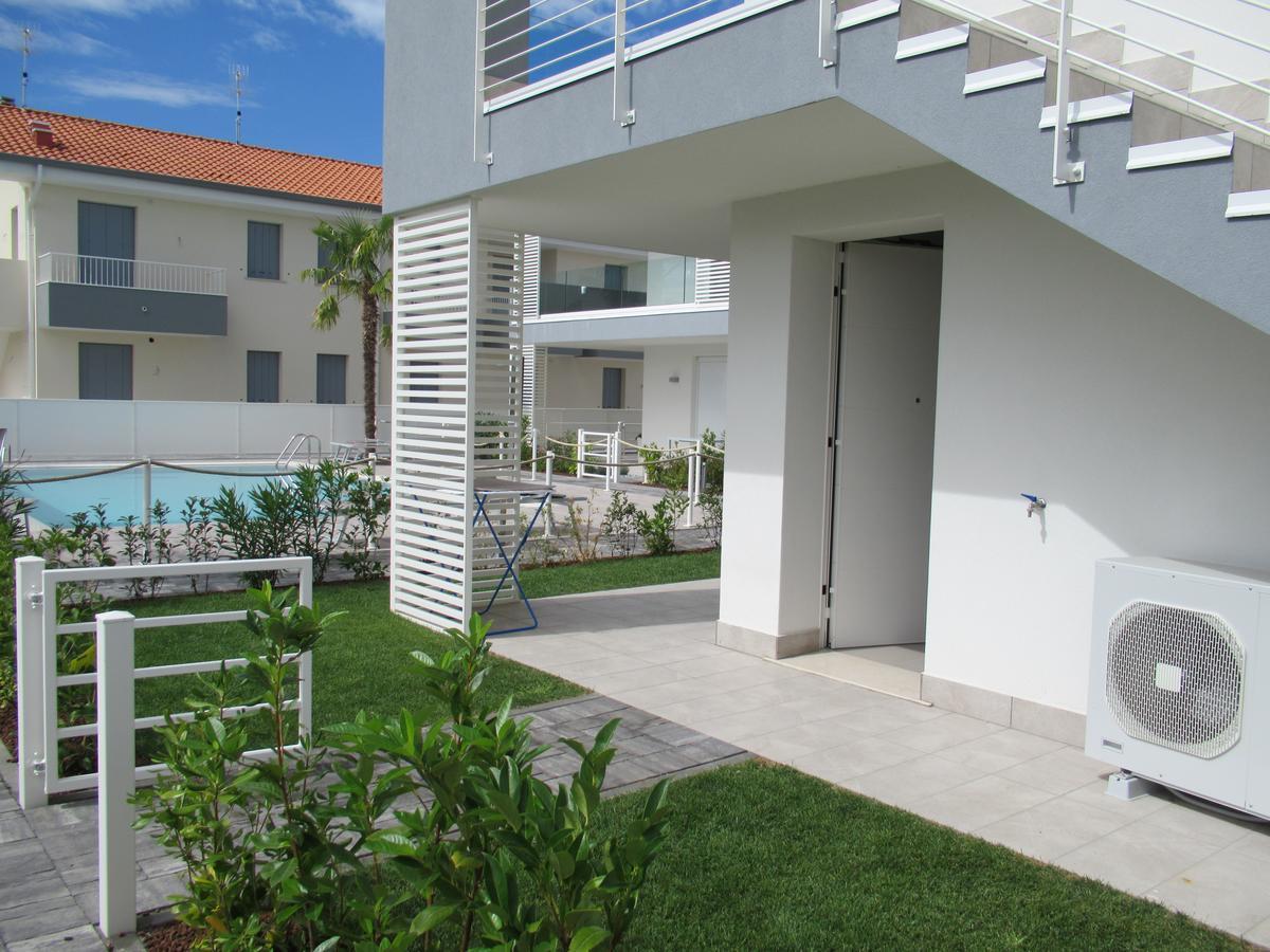 Appartment Sunset ลิโดดิเยโซโล ภายนอก รูปภาพ