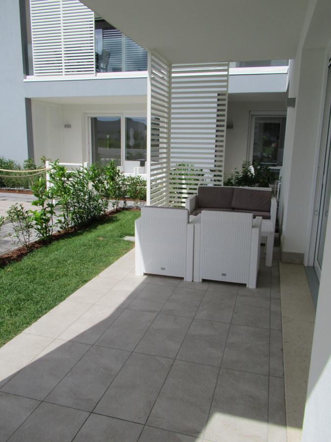 Appartment Sunset ลิโดดิเยโซโล ภายนอก รูปภาพ