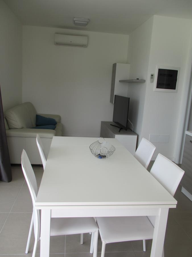 Appartment Sunset ลิโดดิเยโซโล ภายนอก รูปภาพ