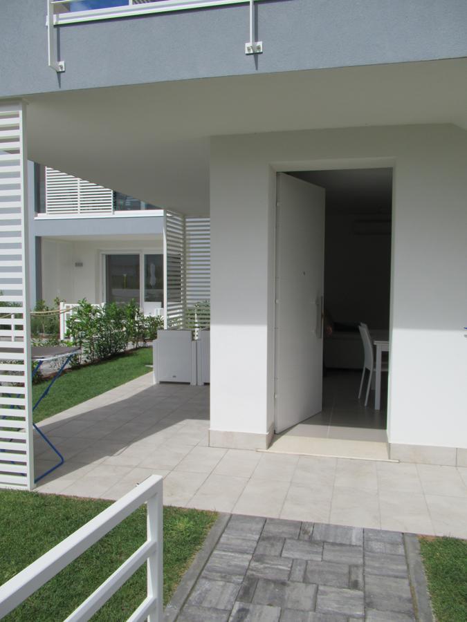 Appartment Sunset ลิโดดิเยโซโล ภายนอก รูปภาพ