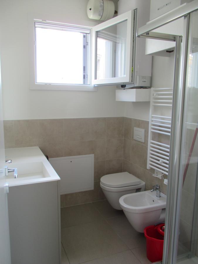 Appartment Sunset ลิโดดิเยโซโล ภายนอก รูปภาพ